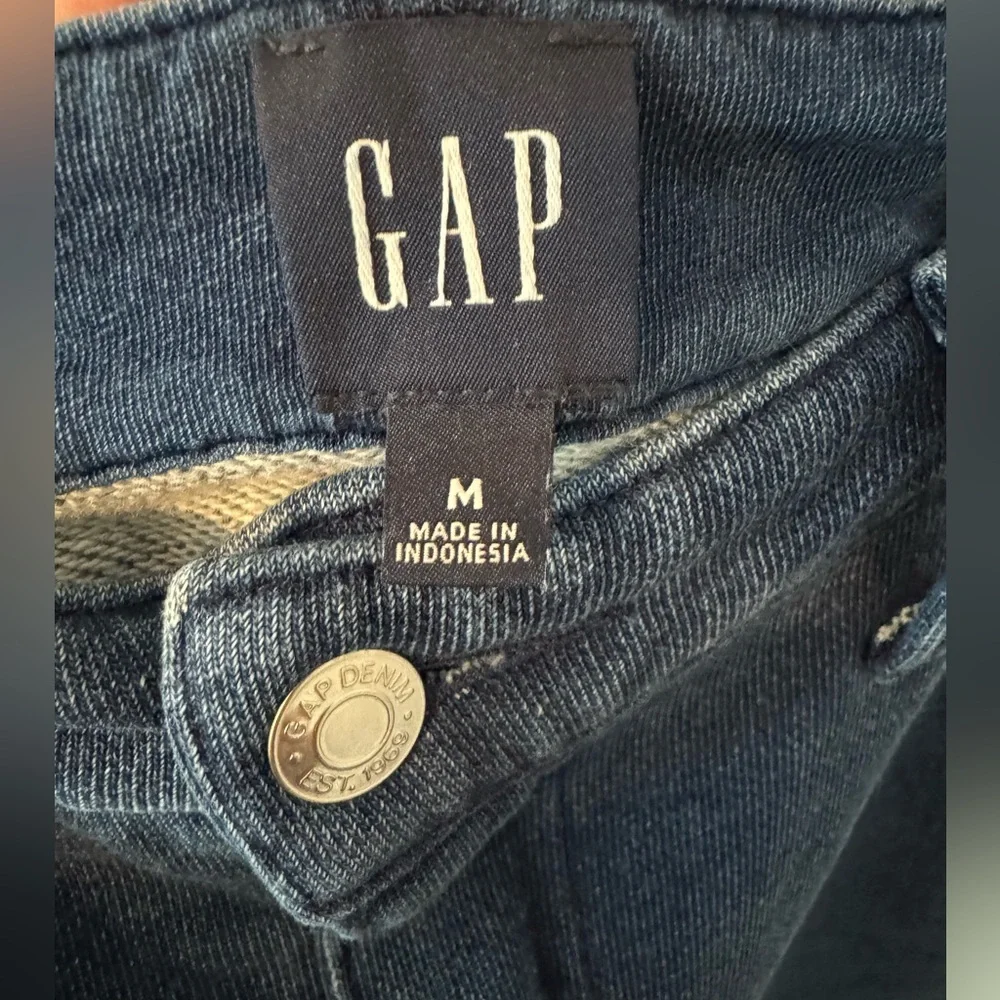 GAP Indigo Denim Apparel - Picture 4 of 4